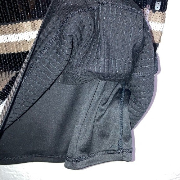 Express Sequins Gold Black Mini Skirt Size Small - Picture 5 of 6